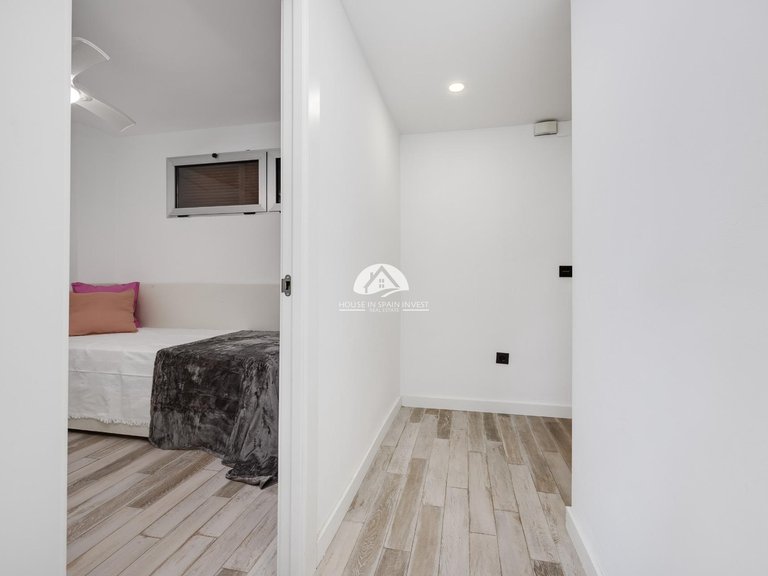 Apartment for Sale in Punta Prima Torrevieja, Alicante 20