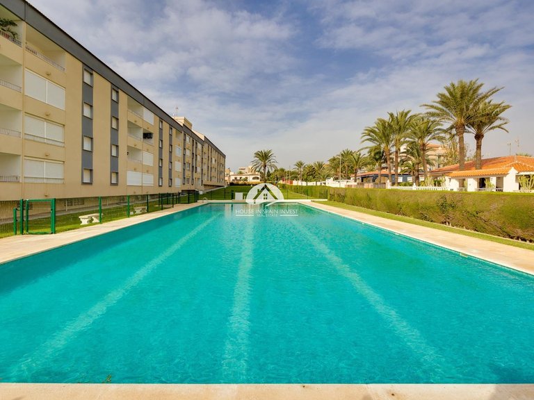 Apartment for Sale in Punta Prima Torrevieja, Alicante 44