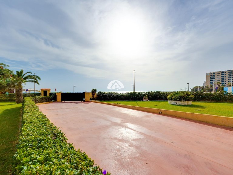 Apartment for Sale in Punta Prima Torrevieja, Alicante 45