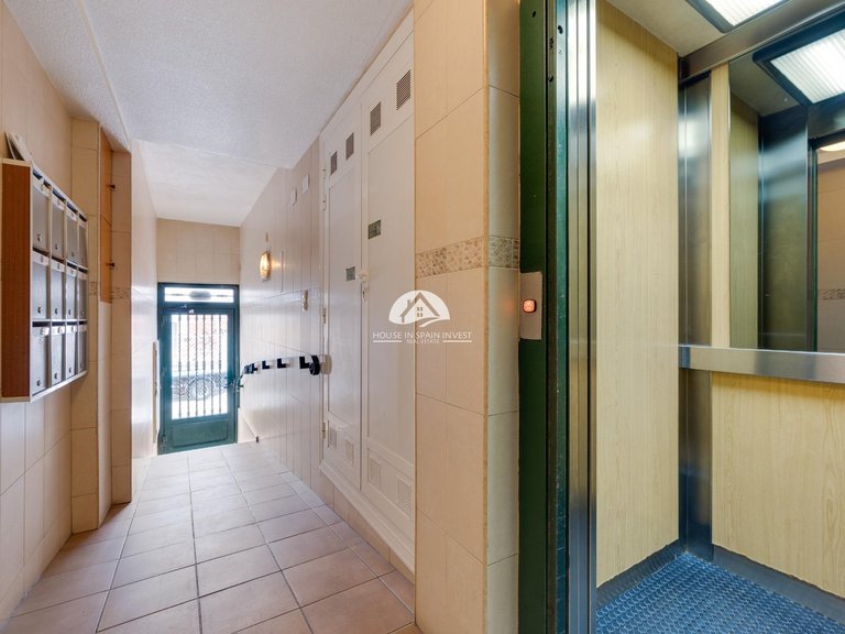 Apartment for Sale in Centro Torrevieja, Alicante 10