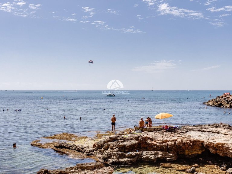 Apartment for Sale in Centro Torrevieja, Alicante 12