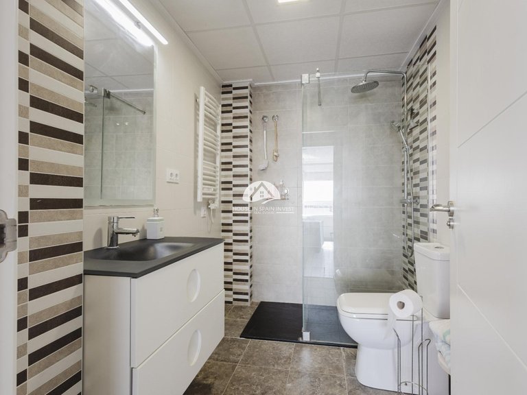 Apartment for Sale in El Acequión - Los Náufragos Torrevieja, Alicante 27