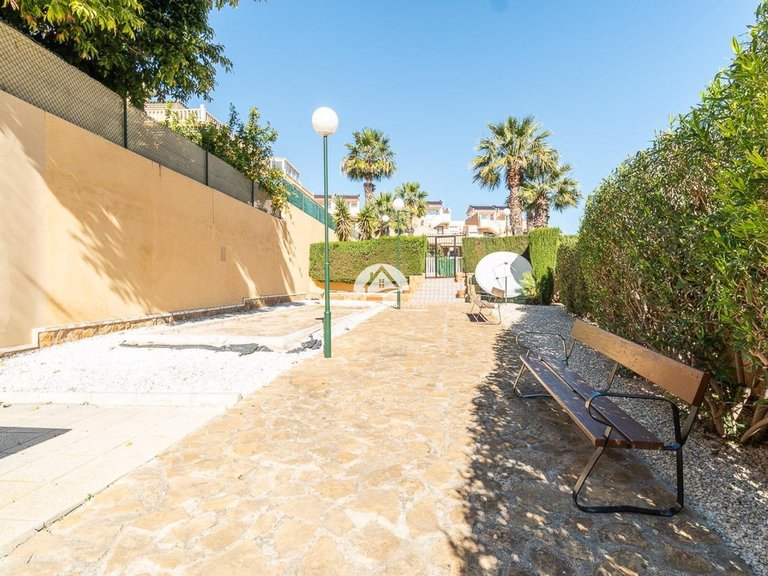 Apartment for Sale in Villamartín - Las Filipinas Orihuela Costa, Alicante 31