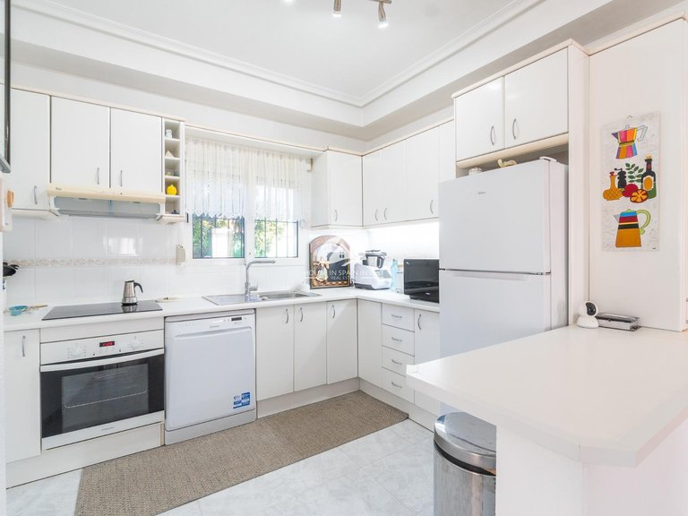 Villa for Sale in Playa Flamenca Orihuela Costa, Alicante 4