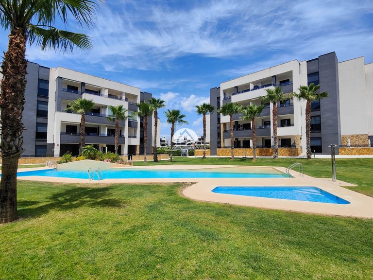 Apartment for Sale in Los Altos Orihuela Costa, Alicante 36