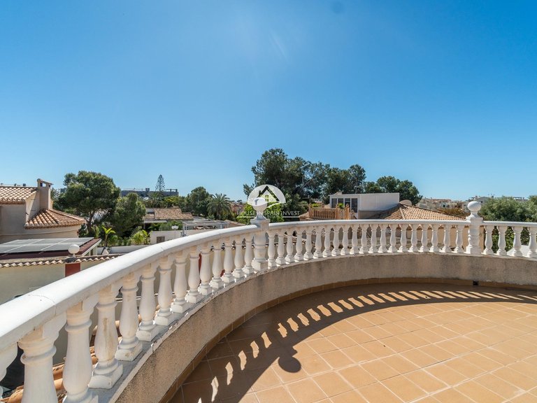 Villa for Sale in Playa Flamenca Orihuela Costa, Alicante 5