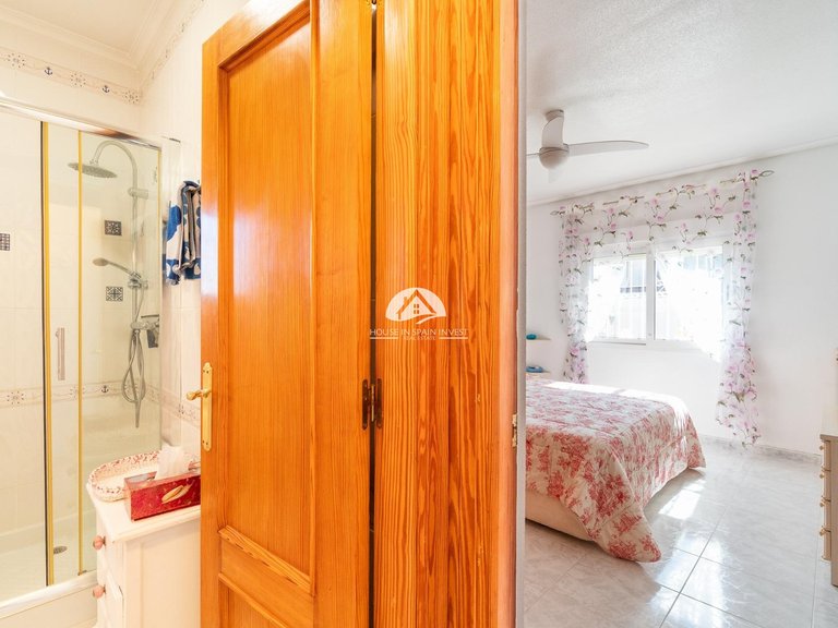Villa for Sale in Playa Flamenca Orihuela Costa, Alicante 23