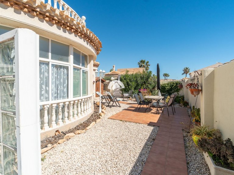 Villa for Sale in Playa Flamenca Orihuela Costa, Alicante 42
