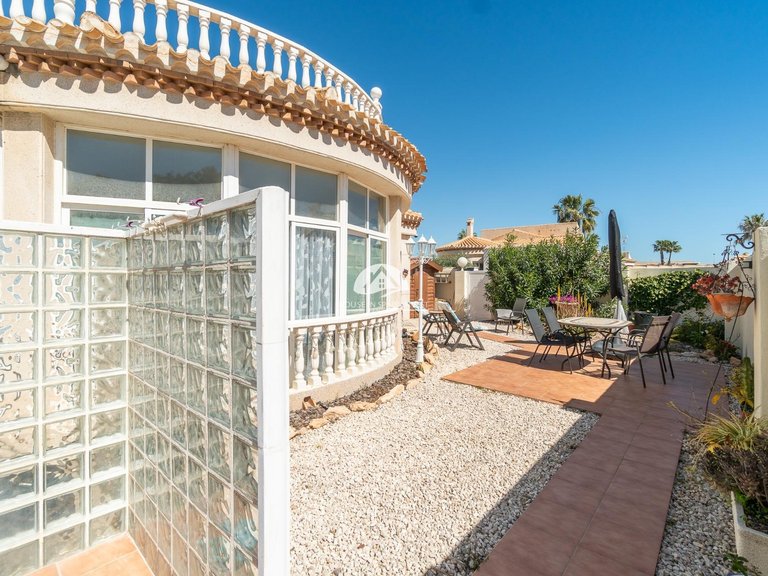 Villa for Sale in Playa Flamenca Orihuela Costa, Alicante 43
