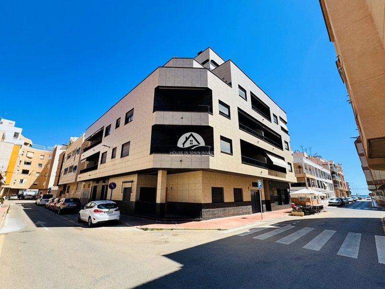 Apartment for Sale in La Mata Torrevieja, Alicante 4