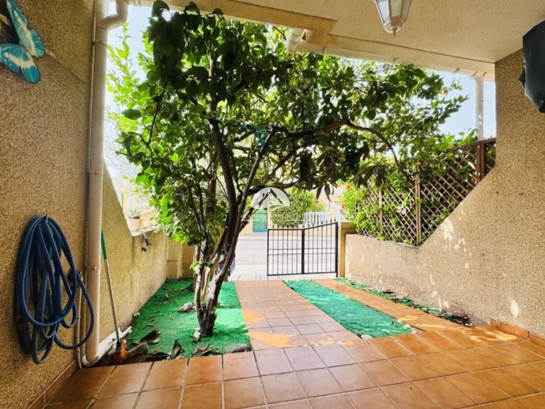 Town House for Sale in Aguas Nuevas - Sector 25 Torrevieja, Alicante 2
