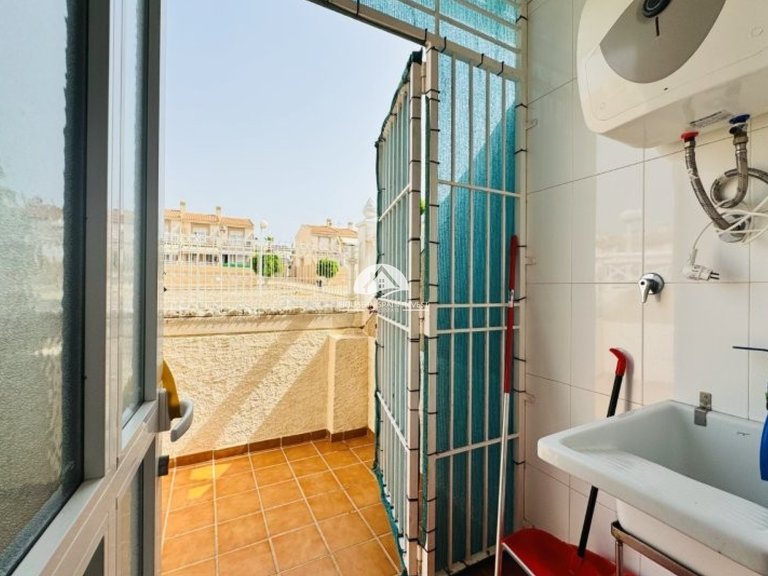 Town House for Sale in Aguas Nuevas - Sector 25 Torrevieja, Alicante 14