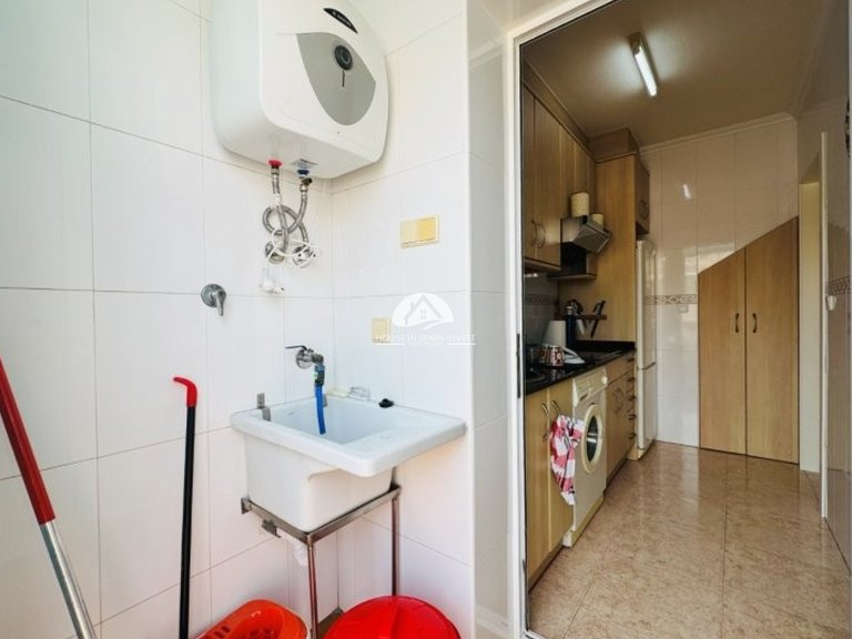 Town House for Sale in Aguas Nuevas - Sector 25 Torrevieja, Alicante 16