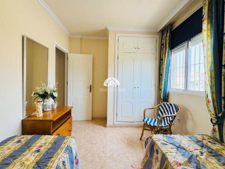 Town House for Sale in Aguas Nuevas - Sector 25 Torrevieja, Alicante 19