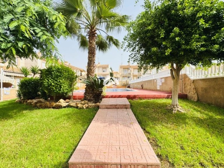 Town House for Sale in Aguas Nuevas - Sector 25 Torrevieja, Alicante 31