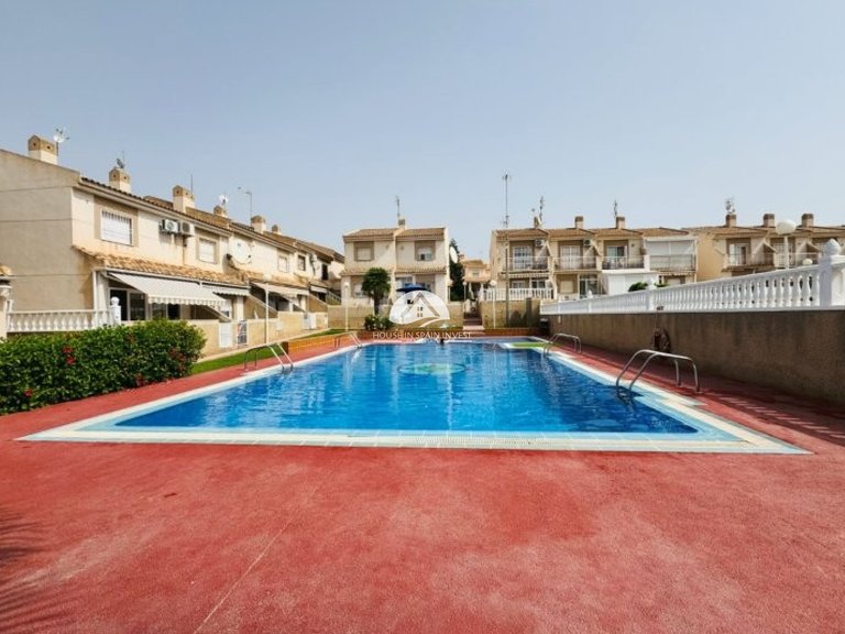 Town House for Sale in Aguas Nuevas - Sector 25 Torrevieja, Alicante 34
