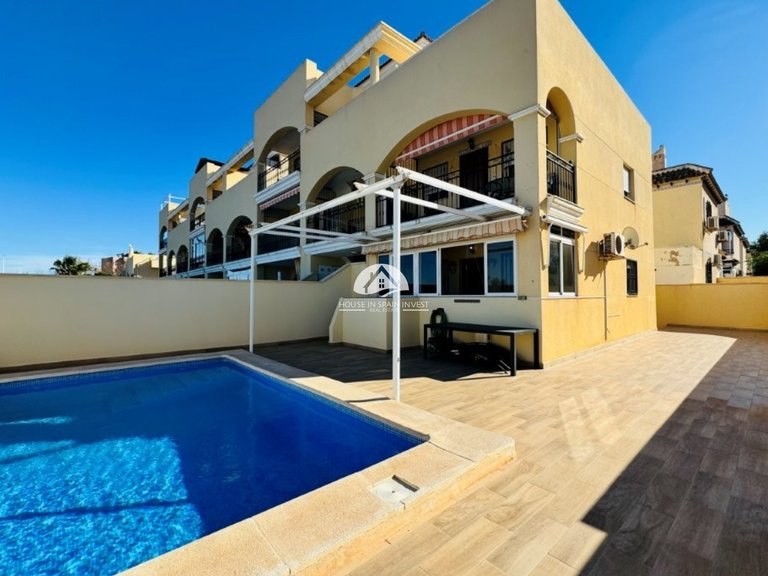 Apartment for Sale in La Mata Torrevieja, Alicante 1