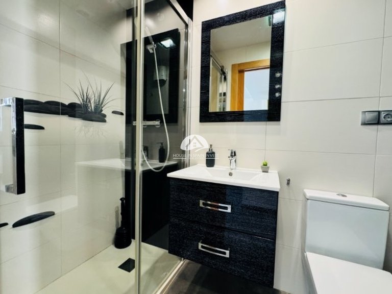 Town House for Sale in Los secanos Guardamar Del Segura, Alicante 44