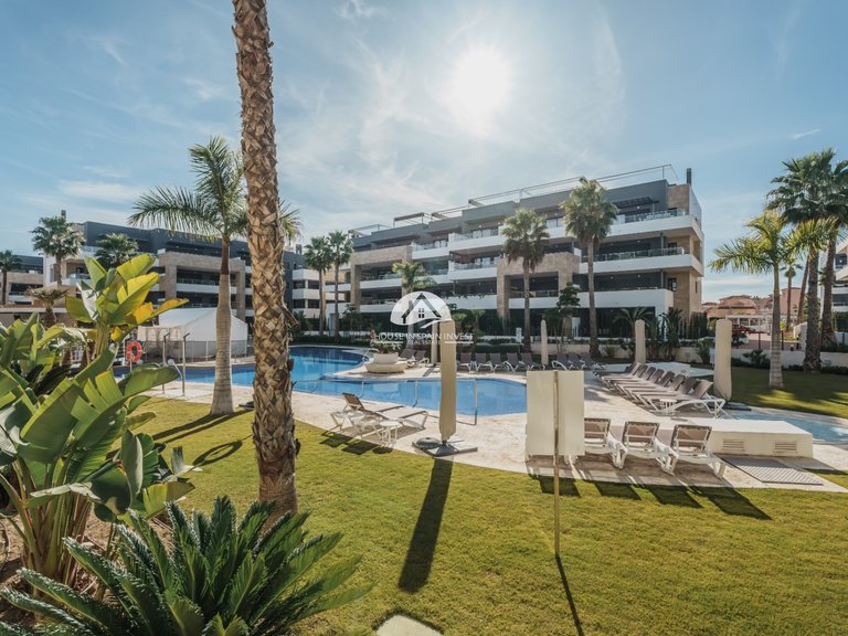 Apartment for Sale in Playa Flamenca Orihuela Costa, Alicante 32