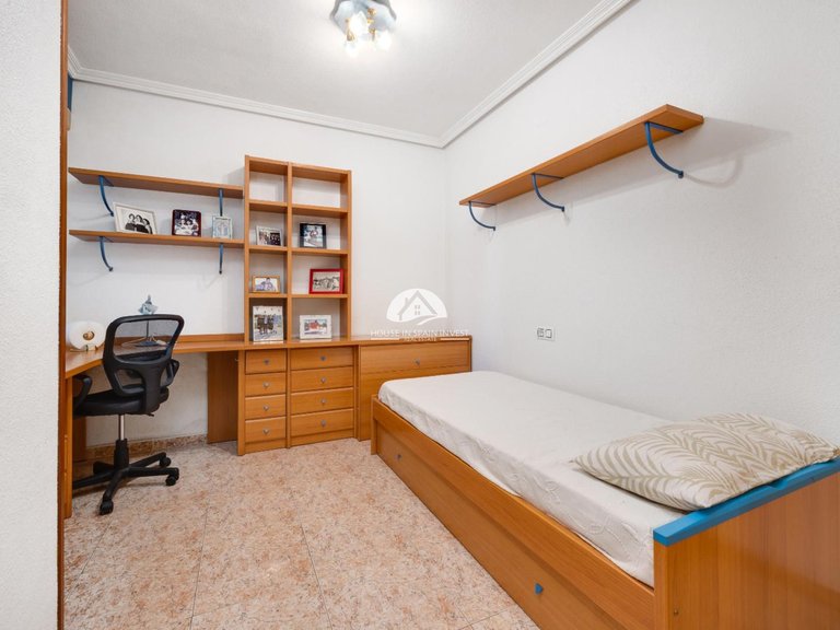 Apartment for Sale in Puerto deportivo marina salinas Torrevieja, Alicante 14