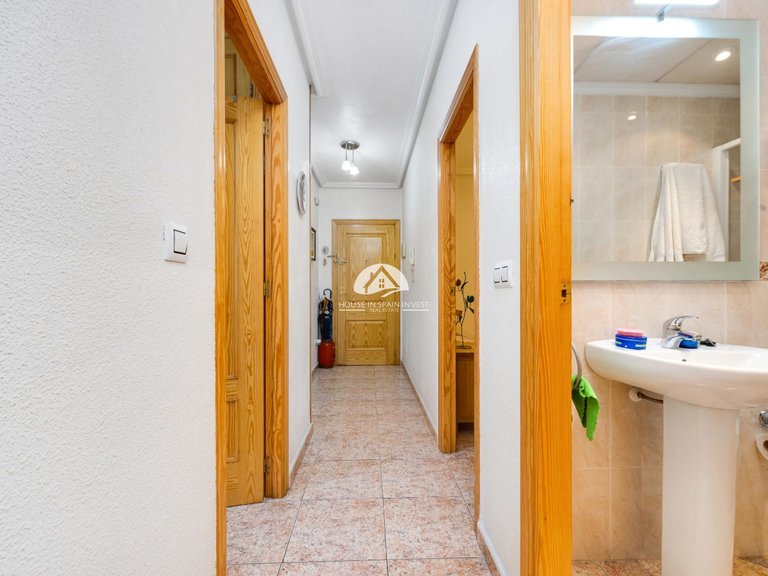 Apartment for Sale in Puerto deportivo marina salinas Torrevieja, Alicante 17
