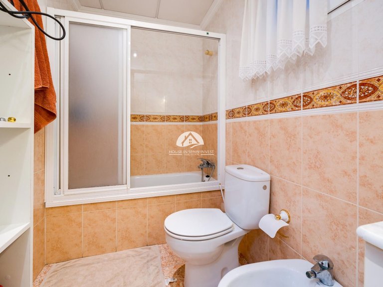 Apartment for Sale in Puerto deportivo marina salinas Torrevieja, Alicante 23