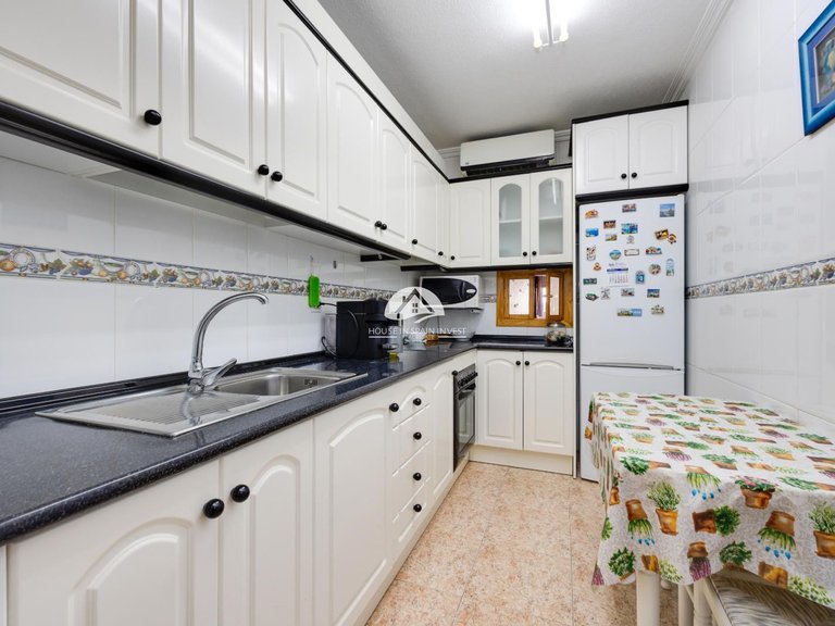 Apartment for Sale in Puerto deportivo marina salinas Torrevieja, Alicante 25