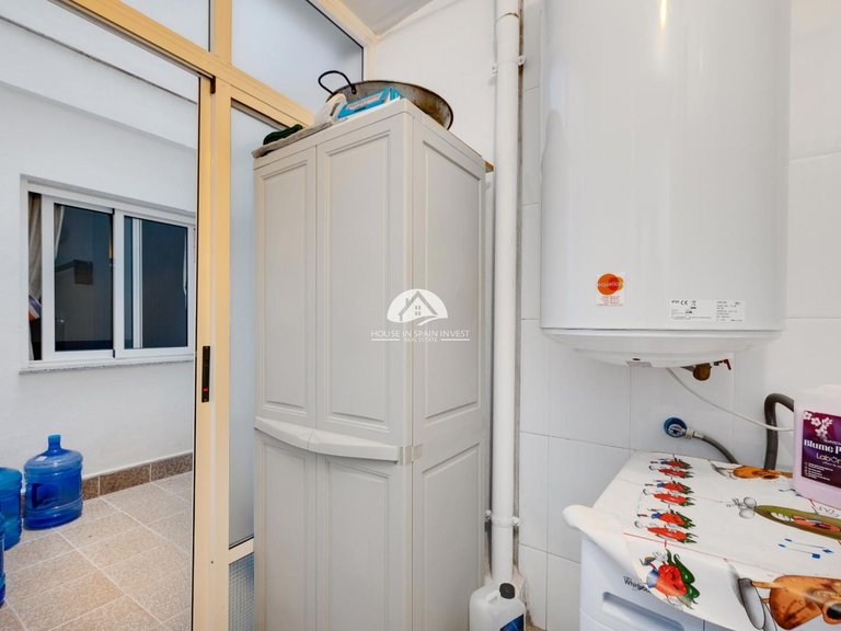 Apartment for Sale in Puerto deportivo marina salinas Torrevieja, Alicante 28