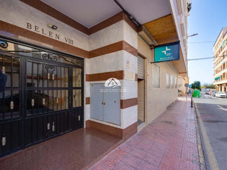 Apartment for Sale in Puerto deportivo marina salinas Torrevieja, Alicante 40