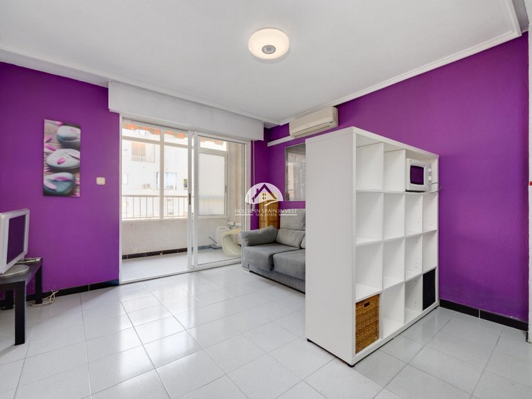 Apartment for Sale in Playa de Los Locos-Curva del Palangre Torrevieja, Alicante 1