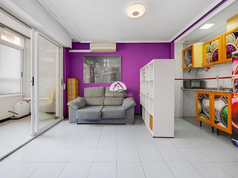 Apartment for Sale in Playa de Los Locos-Curva del Palangre Torrevieja, Alicante 3