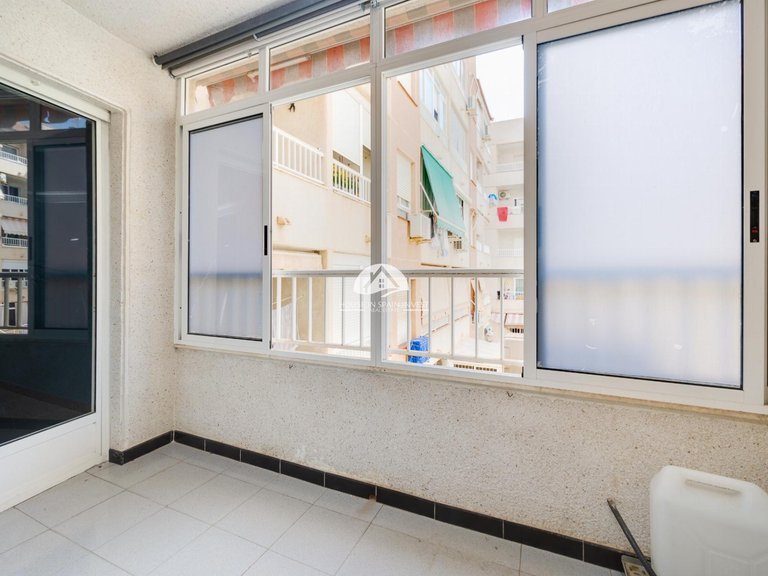 Apartment for Sale in Playa de Los Locos-Curva del Palangre Torrevieja, Alicante 11