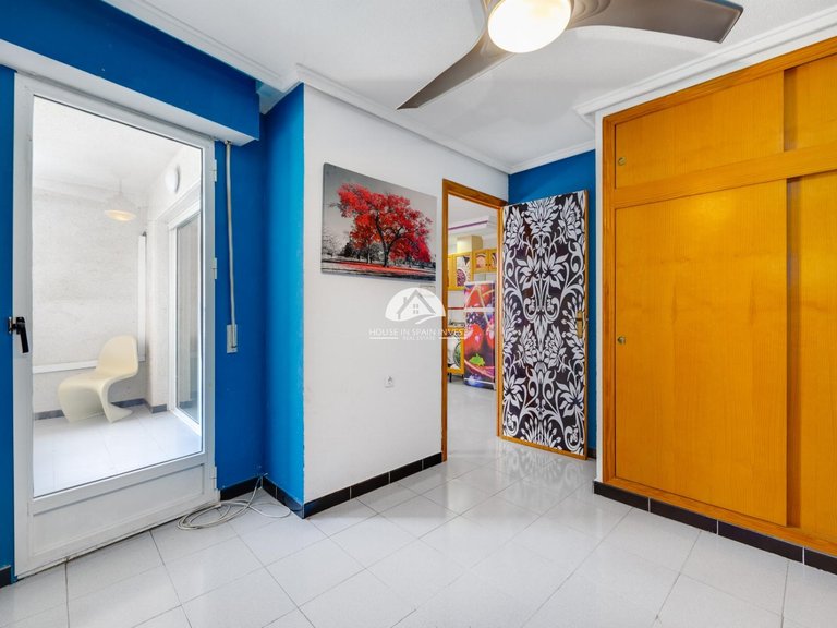 Apartment for Sale in Playa de Los Locos-Curva del Palangre Torrevieja, Alicante 16