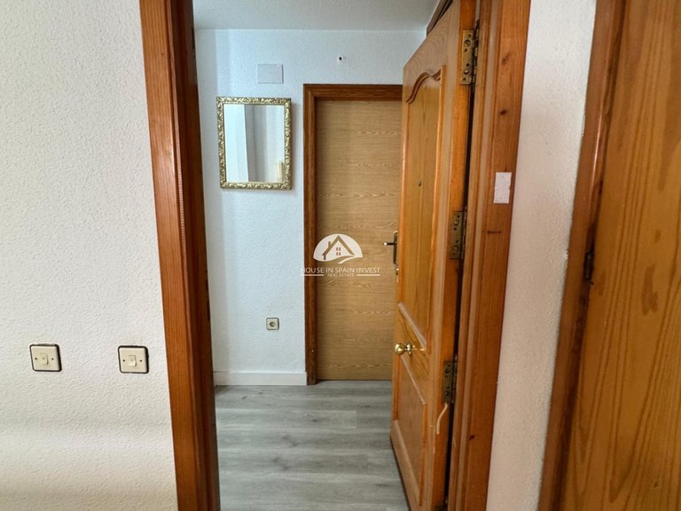 Apartment for Sale in Playa de Los Locos-Curva del Palangre Torrevieja, Alicante 3