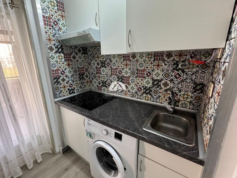 Apartment for Sale in Playa de Los Locos-Curva del Palangre Torrevieja, Alicante 9