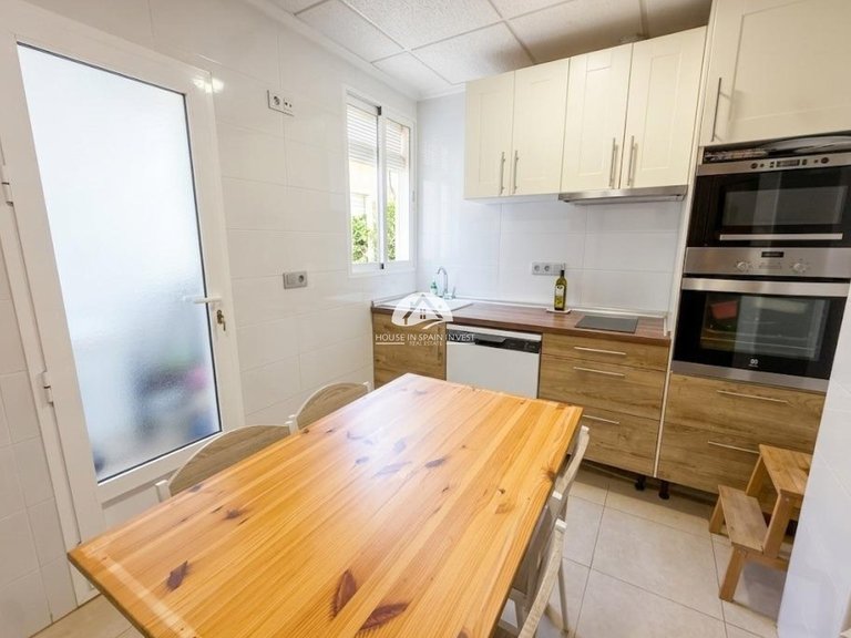 Apartment for Sale in Centro Torrevieja, Alicante 6