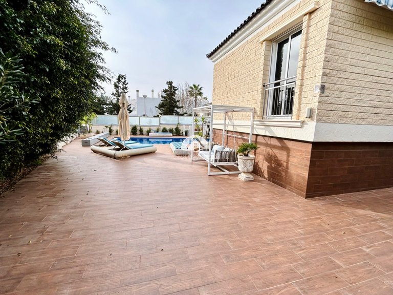 Villa for Sale in La Mata Torrevieja, Alicante 7