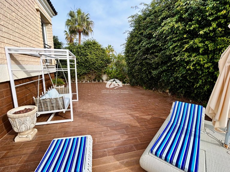 Villa for Sale in La Mata Torrevieja, Alicante 27