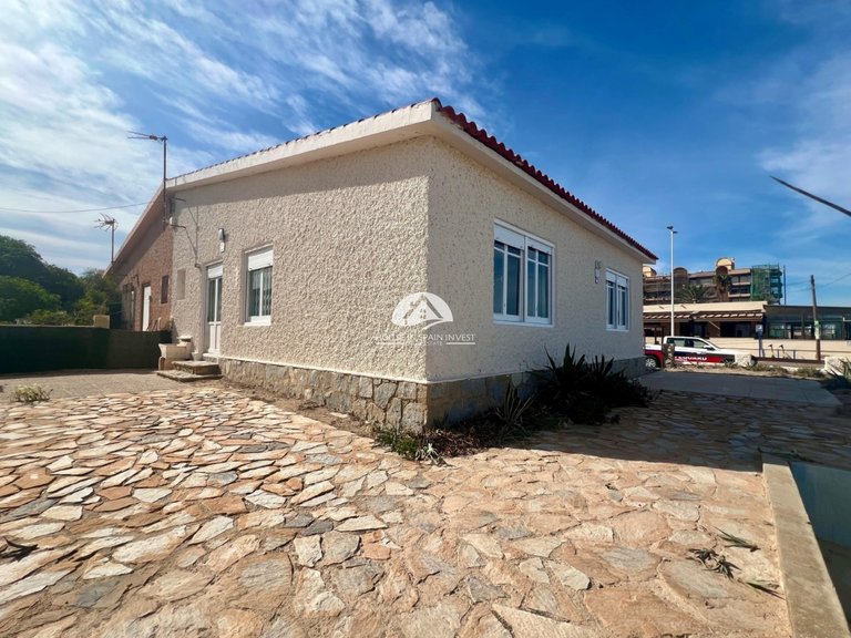 Villa for Sale in La Mata Torrevieja, Alicante 3