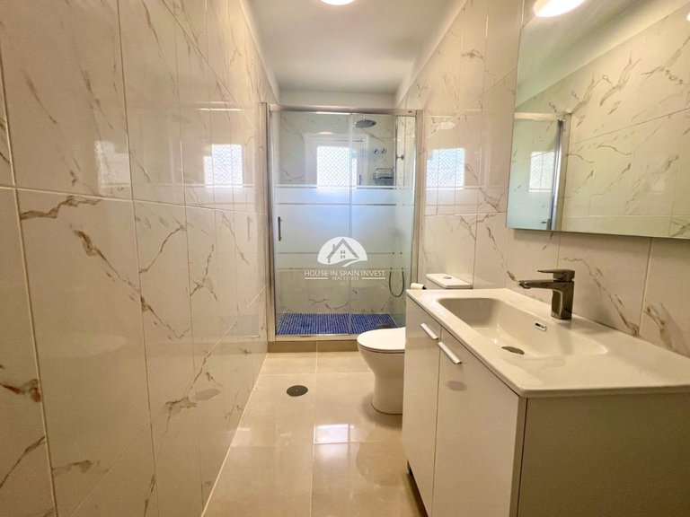 Villa for Sale in La Mata Torrevieja, Alicante 14