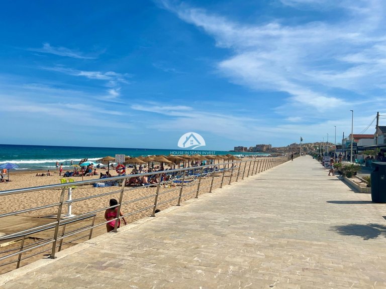 Villa for Sale in La Mata Torrevieja, Alicante 25