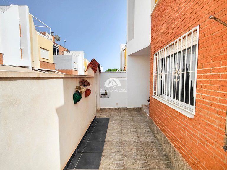 Town House for Sale in Los Altos Orihuela Costa, Alicante 8