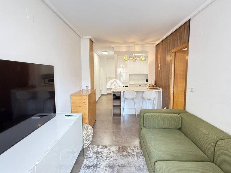 Apartment for Sale in El Acequión - Los Náufragos Torrevieja, - 1