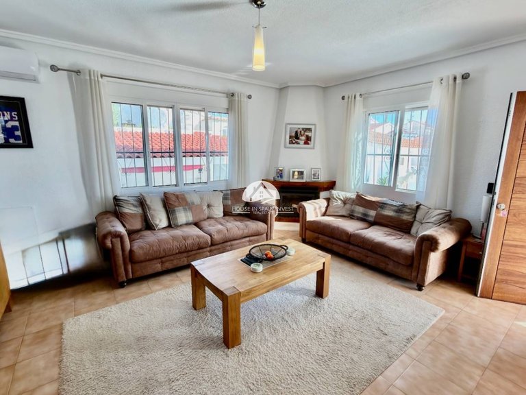 Villa for Sale in Ciudad Quesada Rojales - Ciudad Quesada, Alicante 6