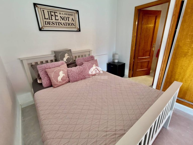 Villa for Sale in Ciudad Quesada Rojales - Ciudad Quesada, Alicante 19