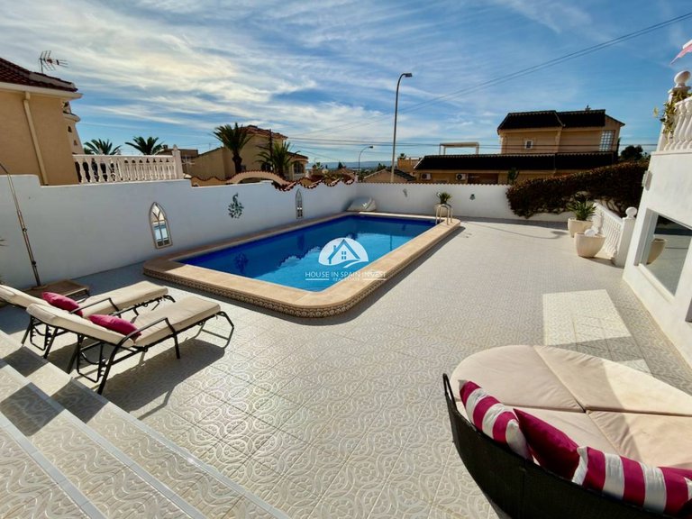 Villa for Sale in Ciudad Quesada Rojales - Ciudad Quesada, Alicante 22