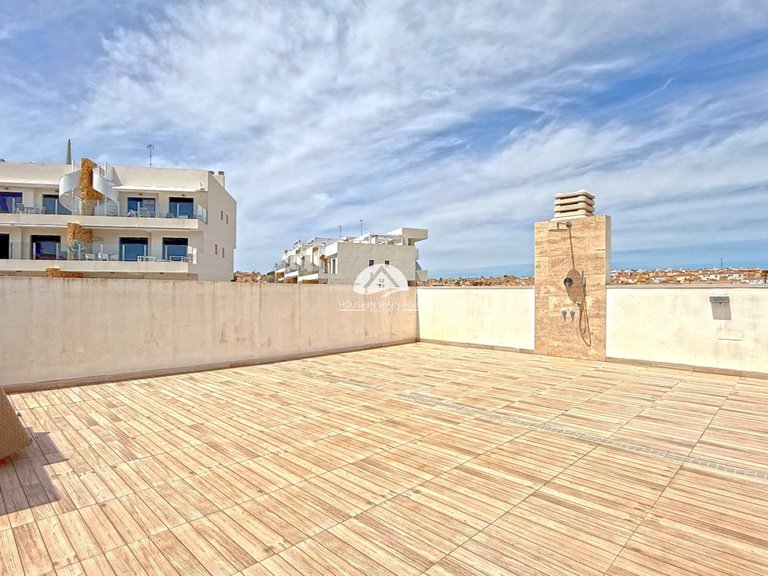 Villa for Sale in Villamartín - Las Filipinas Orihuela Costa, Alicante 8