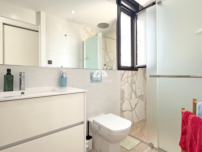 Villa for Sale in Villamartín - Las Filipinas Orihuela Costa, Alicante 20