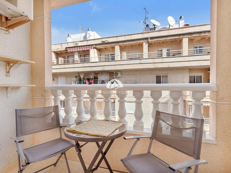 Apartment for Sale in Playa del Cura Torrevieja, Alicante 2