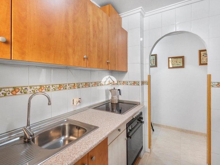 Apartment for Sale in Playa del Cura Torrevieja, Alicante 5